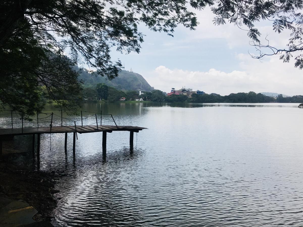 Seasons Hotel Kurunegala Exterior foto